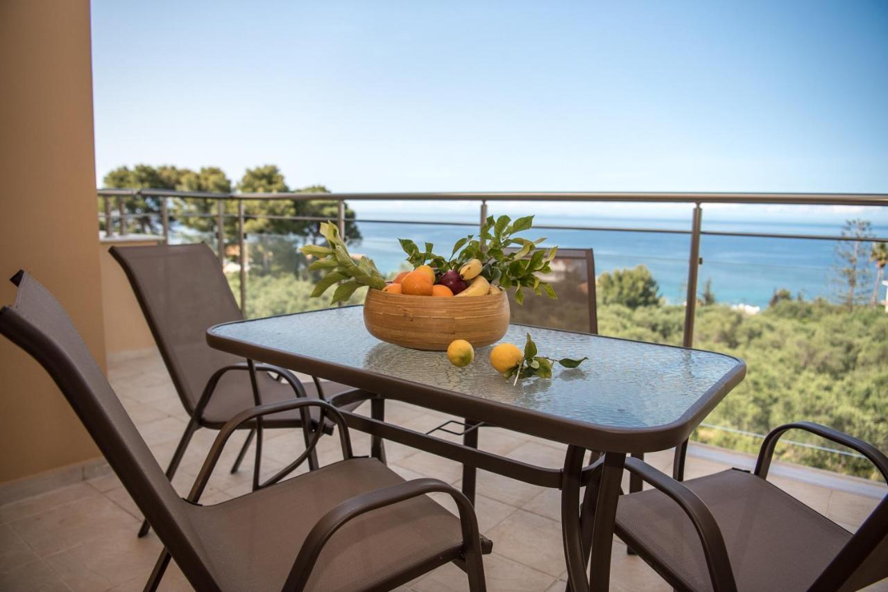 Akrotiri Sea View Suites Esterno foto